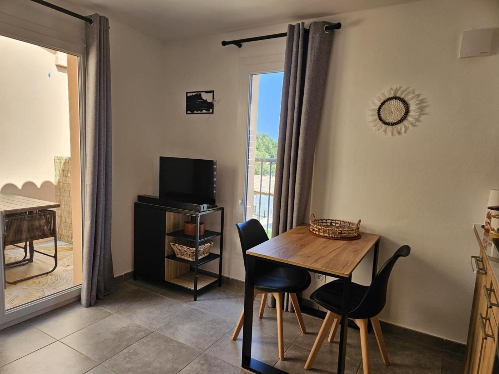 Residence Hoteliere Les Hameaux De Saint Cyprien 25 M2 里奇 外观 照片
